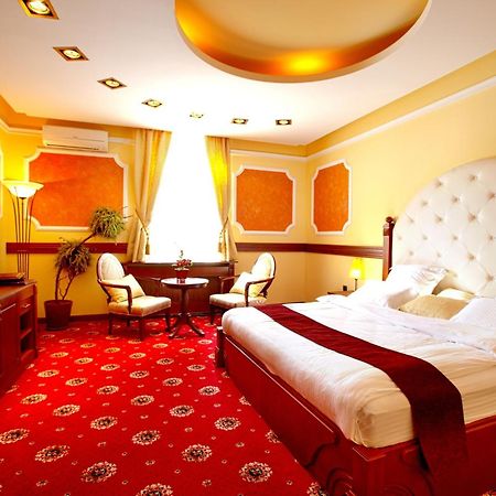 Manjez Centar Hotel Beograd Bagian luar foto